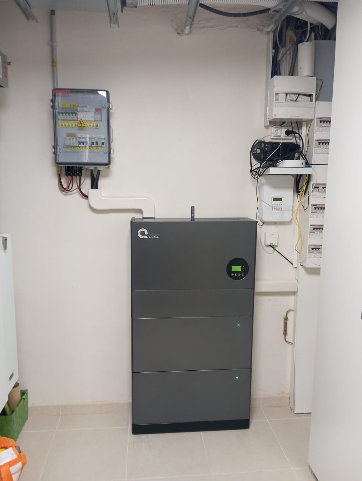 Batterie solaire installée - EVF Ardèche